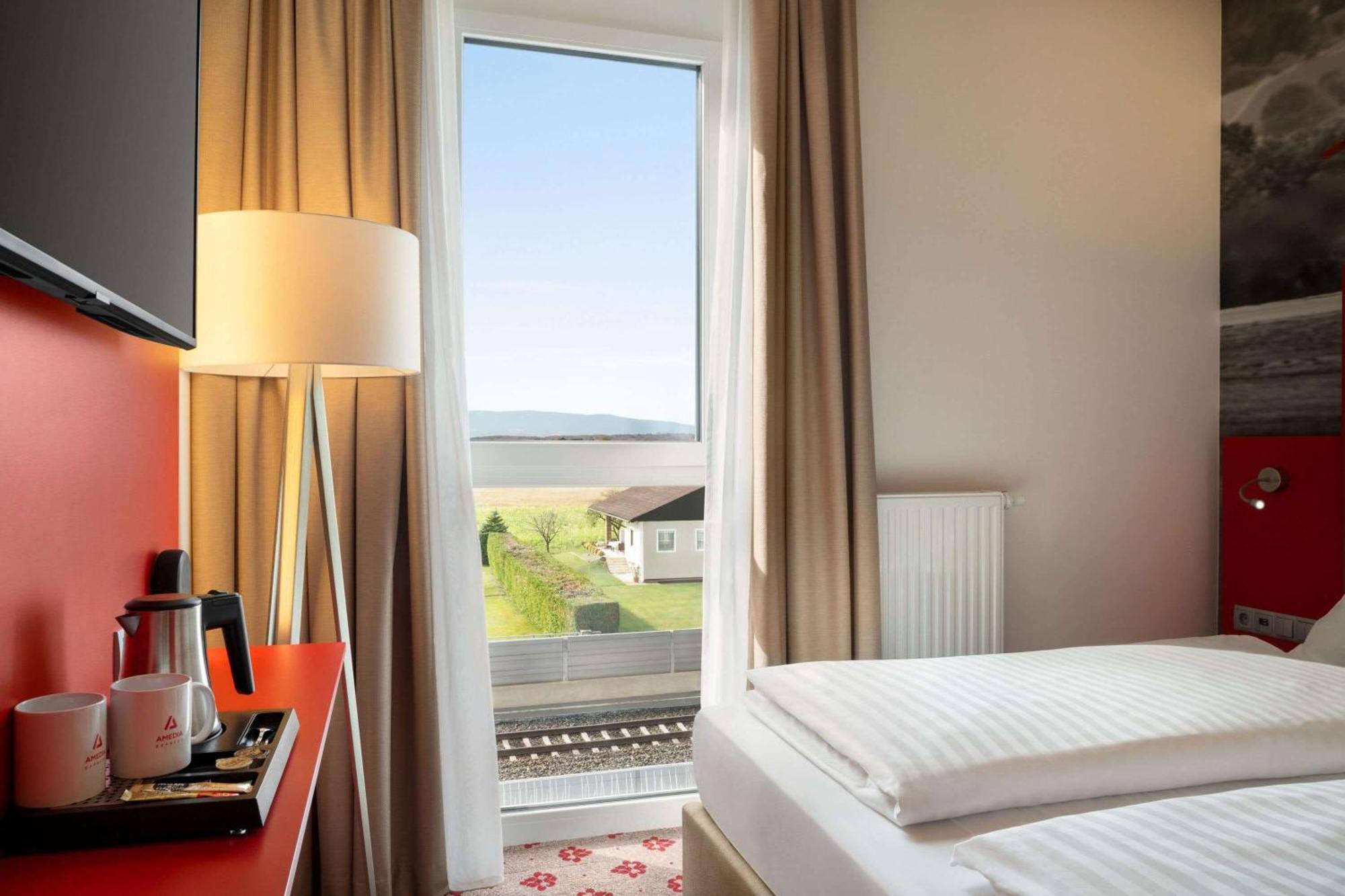 Amedia Express Graz Airport, Trademark Collection By Wyndham Feldkirchen bei Graz Экстерьер фото